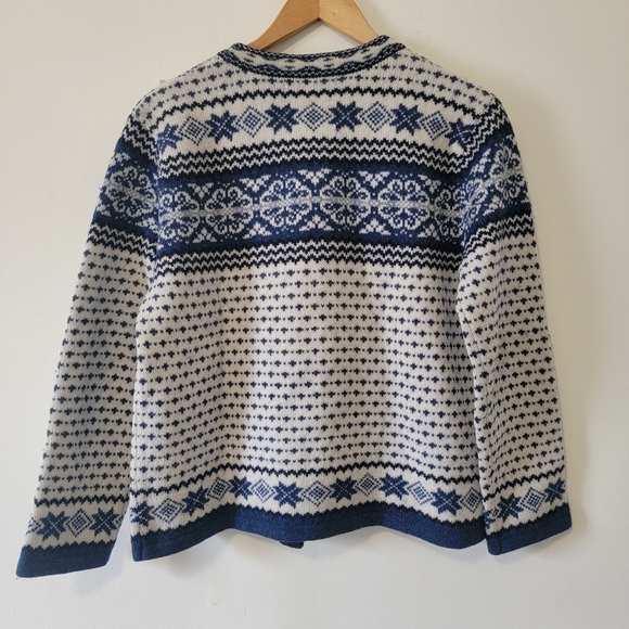 Carroll Reed Wool Blue and White Cardigan Sweater - Picture 4 of 7